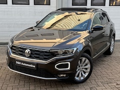 Volkswagen T-Roc - 2.0 TSI 4Motion Sport acc/led/xenon/aut/pano/navi/blinds/front-lane/virtual
