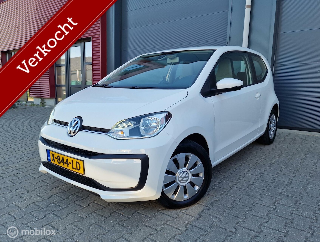 Volkswagen Up! - Move UP /Airco /Cruise Control /Bluetooth - AutoWereld.nl