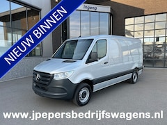 Mercedes-Benz Sprinter - 315 CDI L2 H1 RWD / Trekhaak / MBUX / Camera / Carplay navigatie / Airco / 270 Graden acht