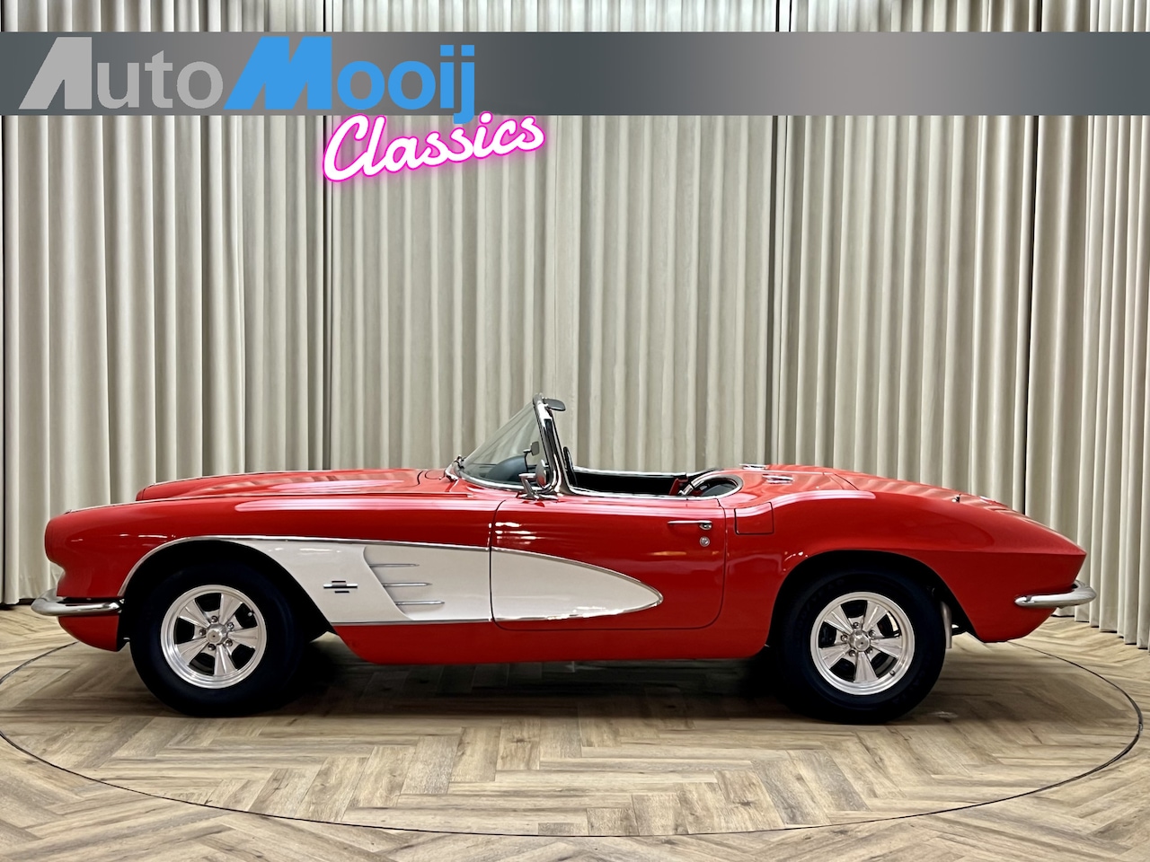 Chevrolet Corvette - C1 Cabriolet / M20 Muncie 4-Speed Manual / 1961 / Matching Numbers Engine included - AutoWereld.nl