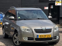 Skoda Fabia Combi - 1.6-16V Sport|Airco|Trekhaak|Cruise
