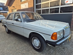 Mercedes-Benz 200-serie - 200 *Oldtimer