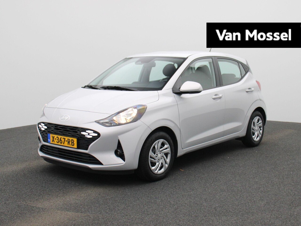 Hyundai i10 - 1.0 Premium | Airco | Cruise Control | Apple Carplay/Android Auto | Parkeersensoren | Acht - AutoWereld.nl