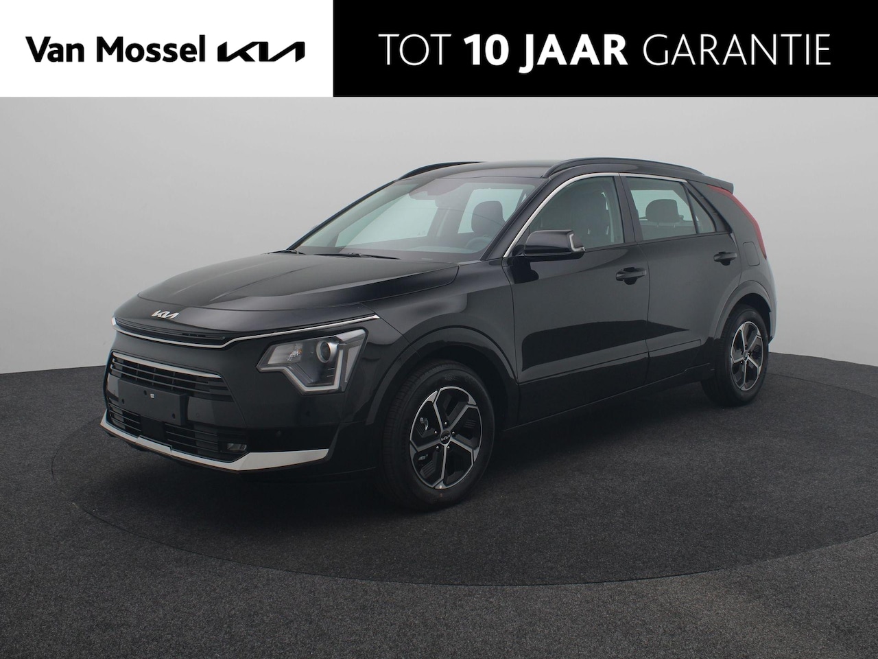 Kia Niro - 1.6 GDi Hybrid DynamicLine | DEMO | Climate Control | Navigatie | Cruise Control | Parkeer - AutoWereld.nl