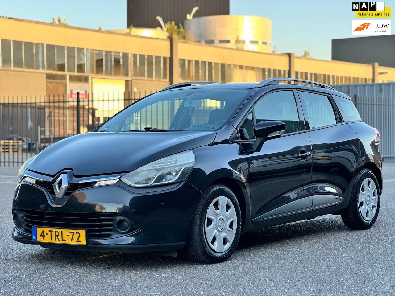 Renault Clio Estate - 1.5 dCi ECO Expression 1.5 dCi ECO Expression - AutoWereld.nl