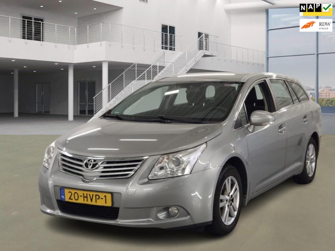 Toyota Avensis Wagon - 1.8 VVTi Dynamic 1.8 VVTi Dynamic - AutoWereld.nl