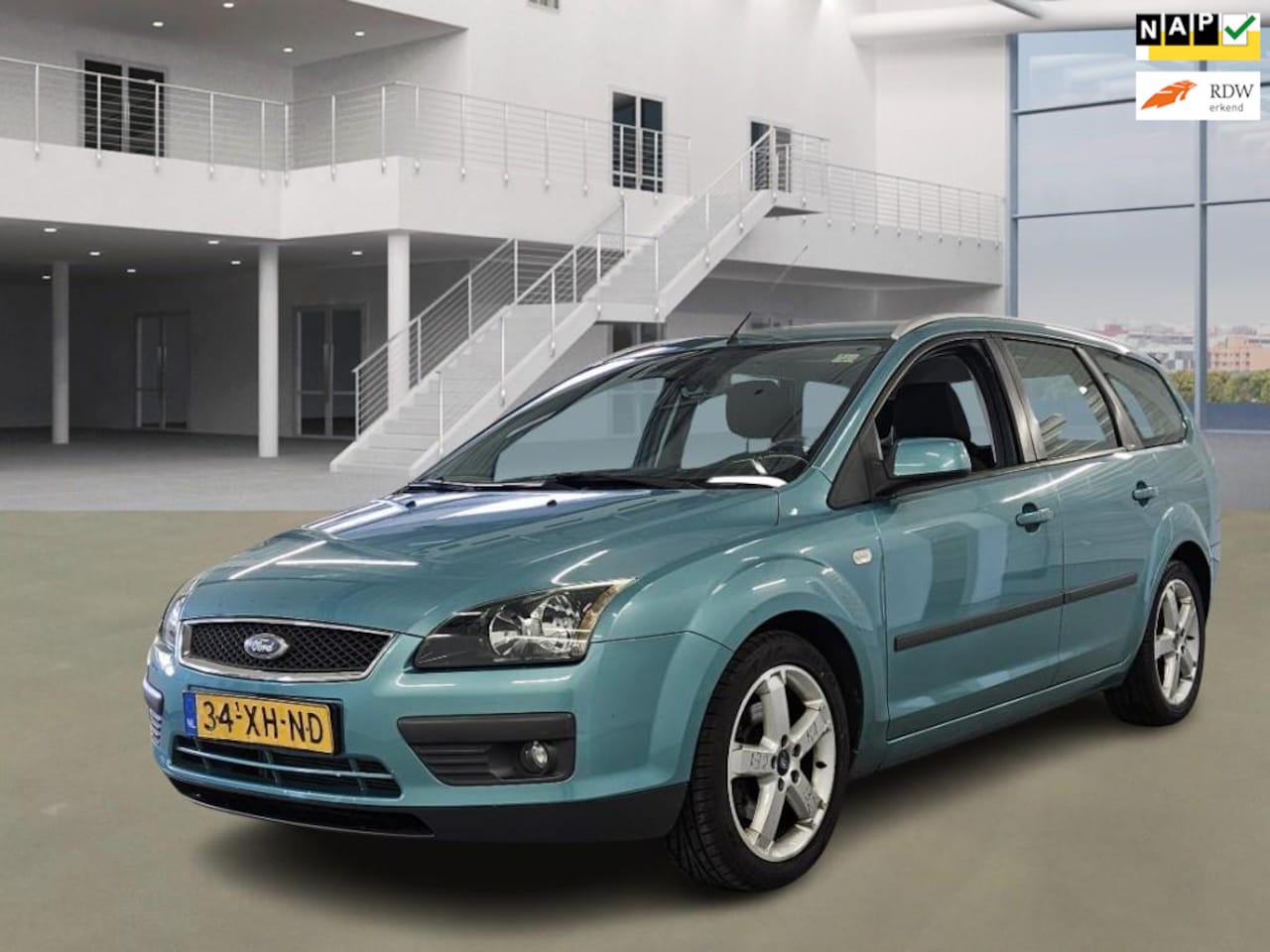 Ford Focus Wagon - 2.0-16V Rally Edition 2.0-16V Rally Edition - AutoWereld.nl