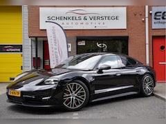 Porsche Taycan - 4S Performance 84 kWh / Panoramadak / Luchtvering / Adaptief Cruise / Sport Chrono /
