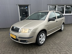 Skoda Fabia Combi - 1.4-16V L&K Airco Cruise PDC APK