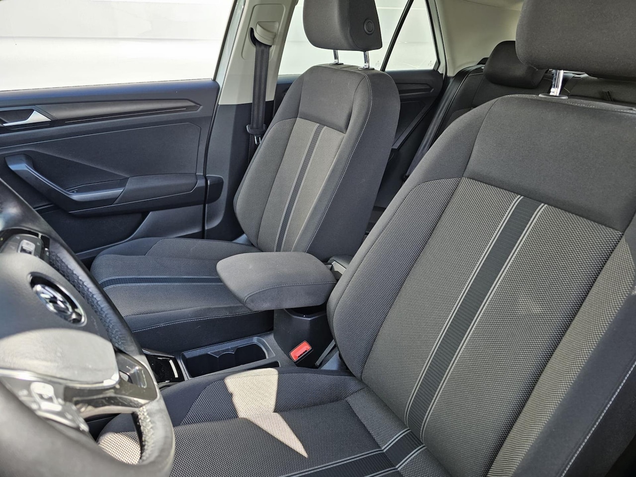 Volkswagen T-Roc - 1.5 TSI Sport 1.5 TSI Sport - AutoWereld.nl