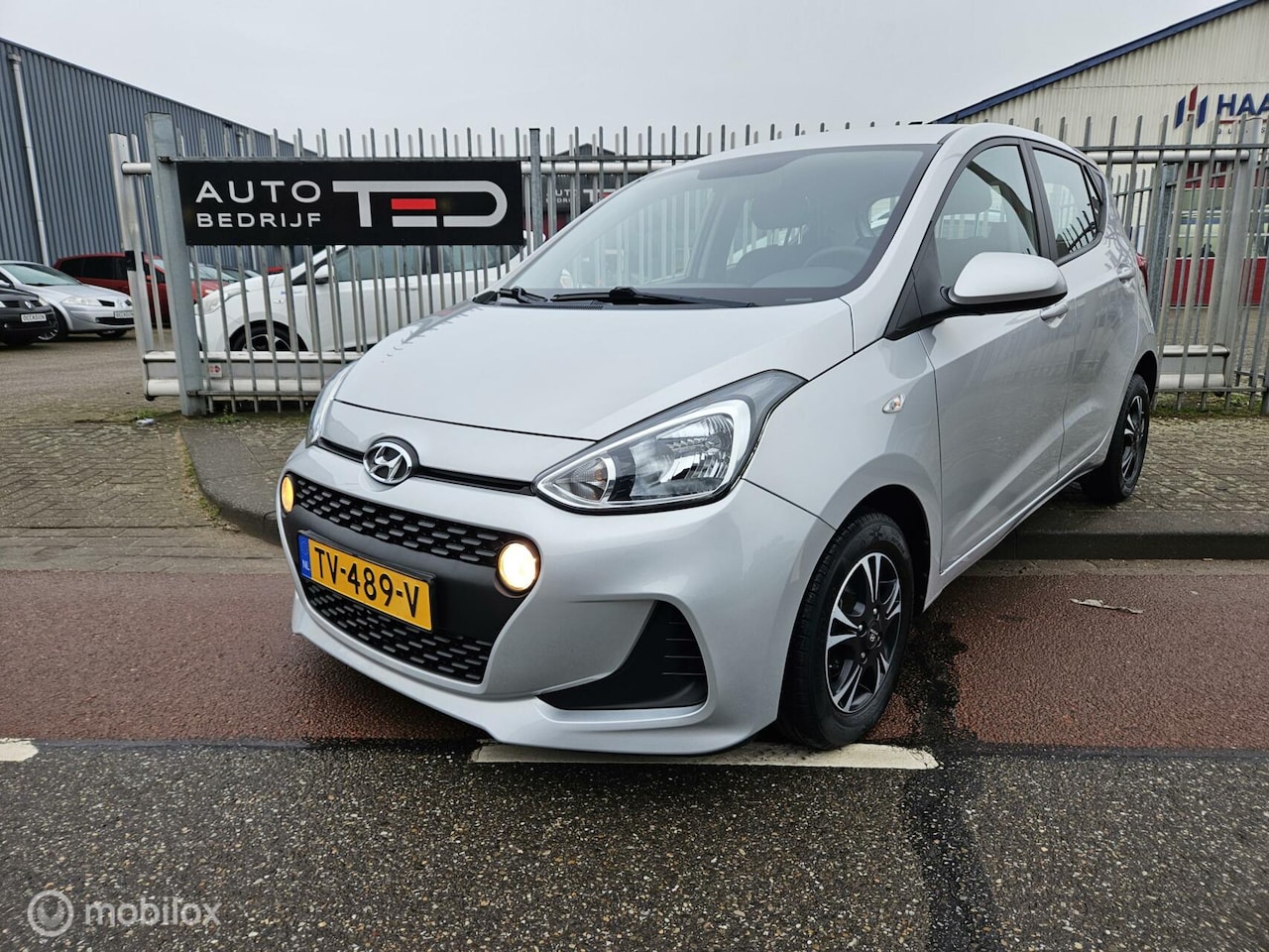 Hyundai i10 - 1.0i Comfort 5p. 1.0i Comfort 5p. - AutoWereld.nl