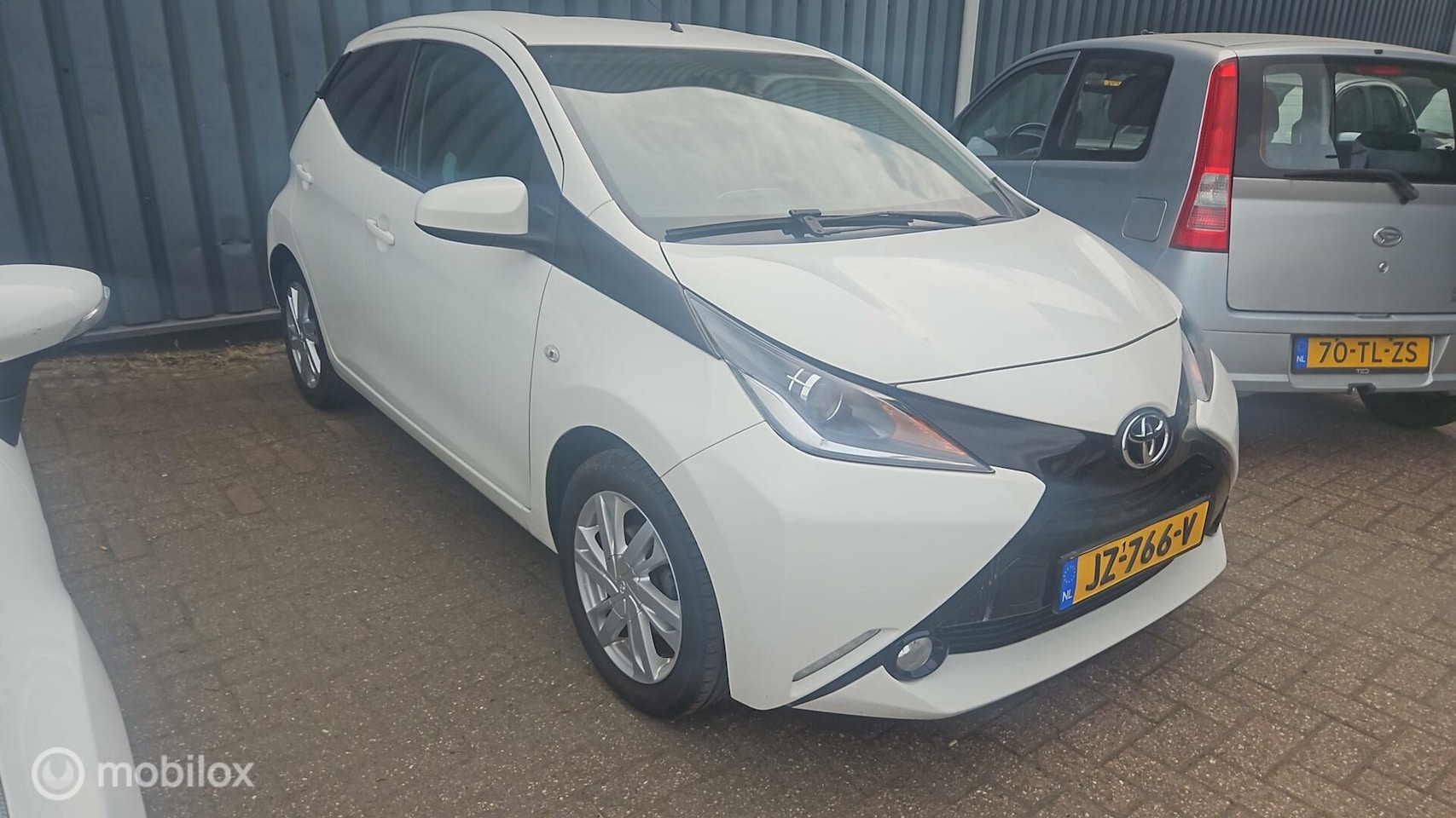 Toyota Aygo - 1.0 VVT-i x-sport 1.0 VVT-i x-sport - AutoWereld.nl