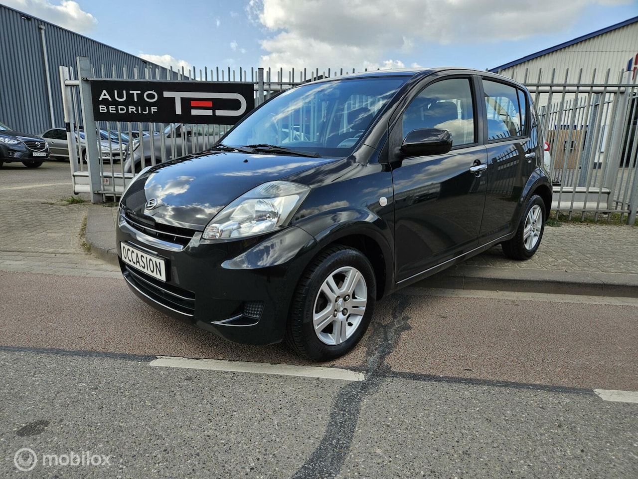 Daihatsu Sirion 2 - 1.0-12V Trend 1.0-12V Trend - AutoWereld.nl