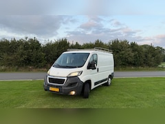 Peugeot Boxer - 330 2.2 HDI L1H2 XR Incl. trekhaak en imperiaal prijs excl. B.T.W.