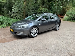 Opel Astra Sports Tourer - 1.4 Turbo Sport