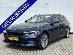 BMW 3-serie Touring - 320e Business Edition Plus NL AUTO | LEDER | STOELVERW | CARPLAY |