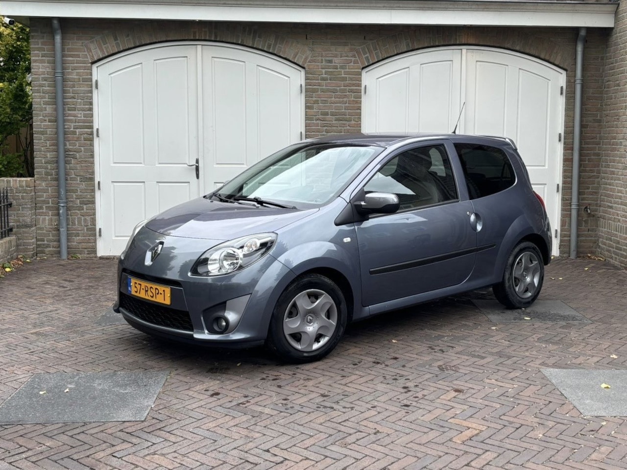 Renault Twingo - 1.2-16V Collection Sportieve uitstraling - AutoWereld.nl
