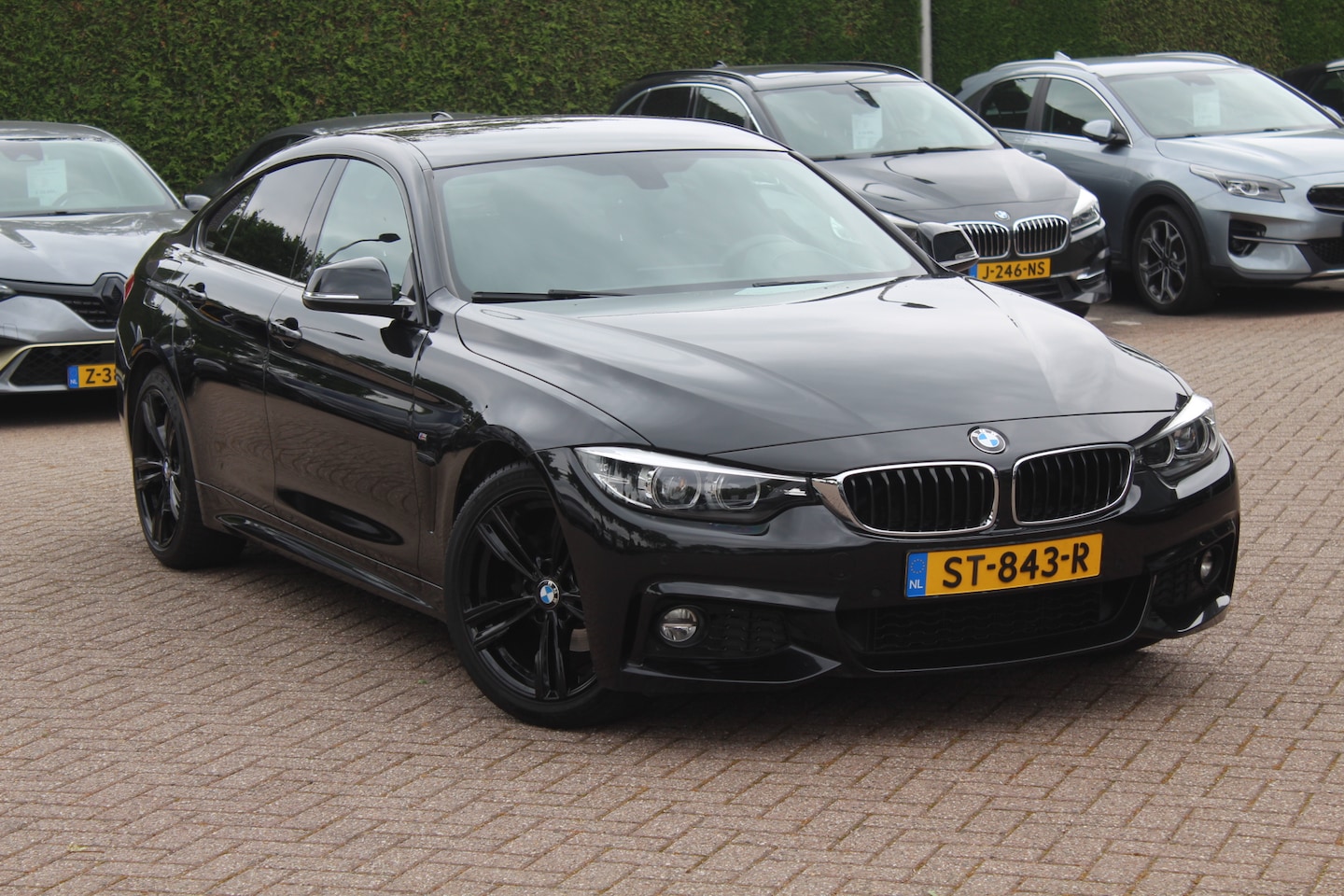 BMW 4-serie Gran Coupé - 420i Corporate Lease High Executive / Leder / Head-up / 18'' / Navigatie / Stoelverwarming - AutoWereld.nl