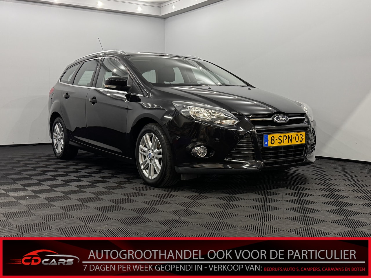 Ford Focus Wagon - 1.6 TDCI ECOnetic Lease Titanium Clima, Parkeersensoren, Navi, A start stop, Cruise contro - AutoWereld.nl