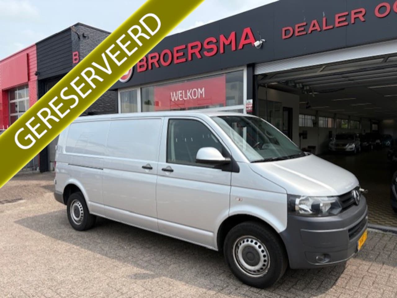 Volkswagen Transporter - 2.0 TDI L2H1 DC Comfortline 1 EIGENAAR *  166.000 KM * AIRCO * LEER * NETTE VW TRANSP[ORTE - AutoWereld.nl
