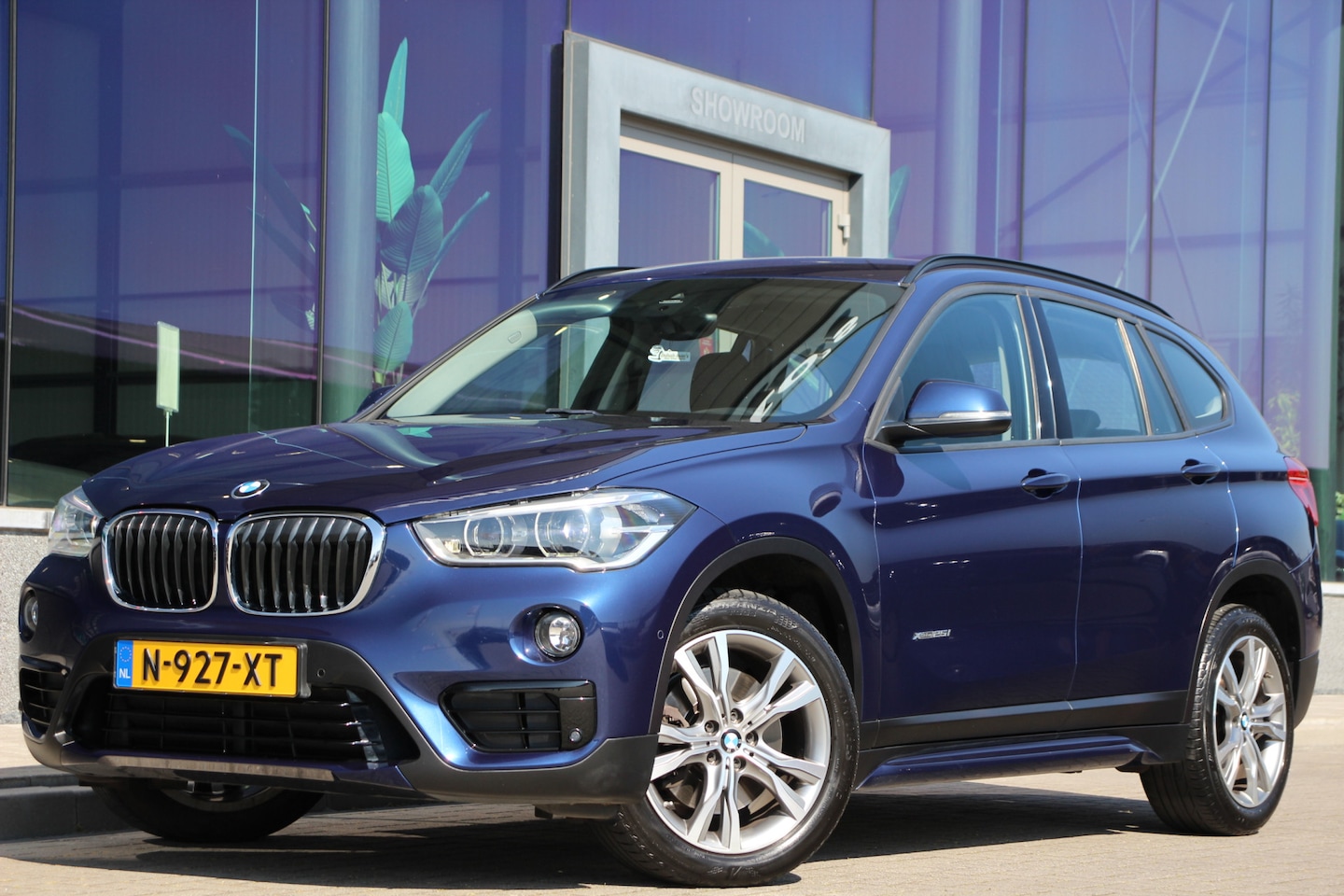 BMW X1 - xDrive25i Centennial High Executive | Leder | Navi | Cruise - AutoWereld.nl