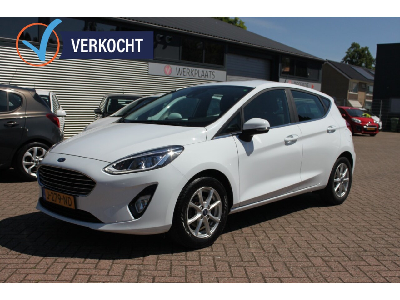 Ford Fiesta - 1.0 EcoB. Titanium, navi, stoel/stuur verwarming, apple carplay - AutoWereld.nl