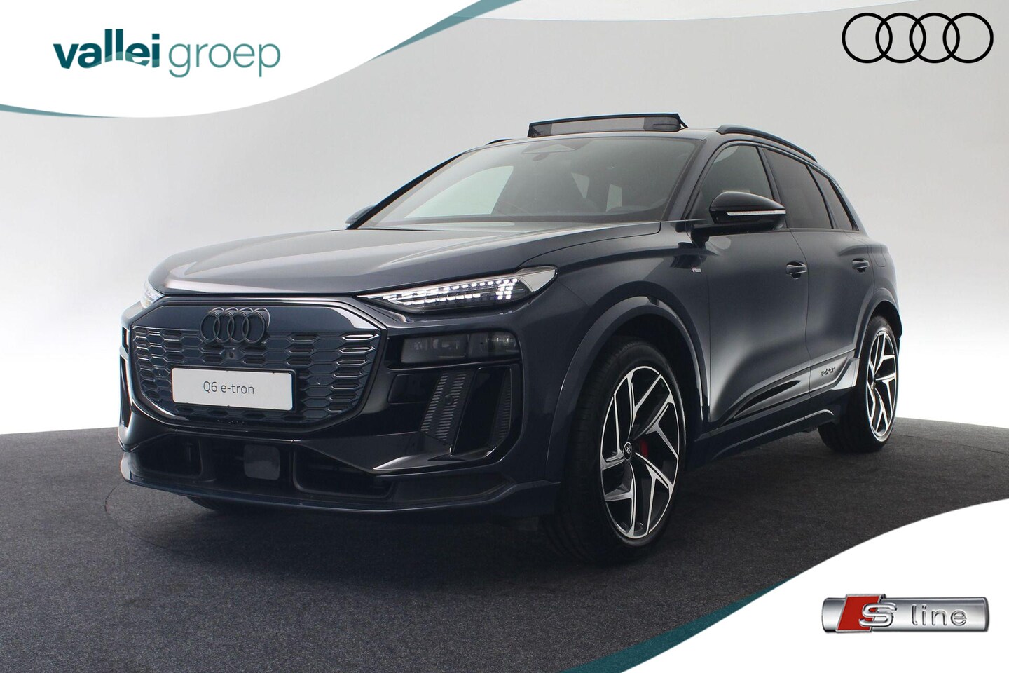 Audi Q6 e-tron - S edition performance 100 kWh 225 kW / 306 pk | Panoramadak | 360 Camera | Trekhaak | 21 i - AutoWereld.nl