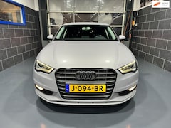 Audi A3 Limousine - 1.4 TFSI Ambition - Stoelverwarming - Airco - Bleutooth - Nw. APK