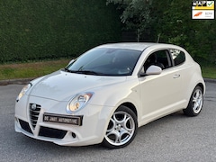 Alfa Romeo MiTo - 1.4 Distinctive | Airco | El. Ramen | NAP | Volledig onderhouden | Een complete auto