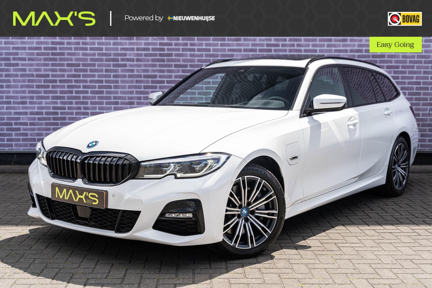 BMW 3-serie Touring - 330e High Executive | M Sport | Panoramadak | Navigatie | Adaptive Cruise Control | Led La - AutoWereld.nl