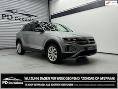 Volkswagen T-Roc - 1.5 TSI Style - Lane assist - IQ Light - Navi - ACC - Stoelmassage