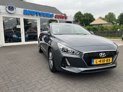 Hyundai i30 - 1.4 T-GDI, AUT, 140PK, ECC, CRUISE, Top-staat