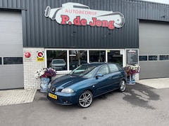 Seat Ibiza - 1.6-16V FREESTYLE 5 deurs Climate control + Cruise control