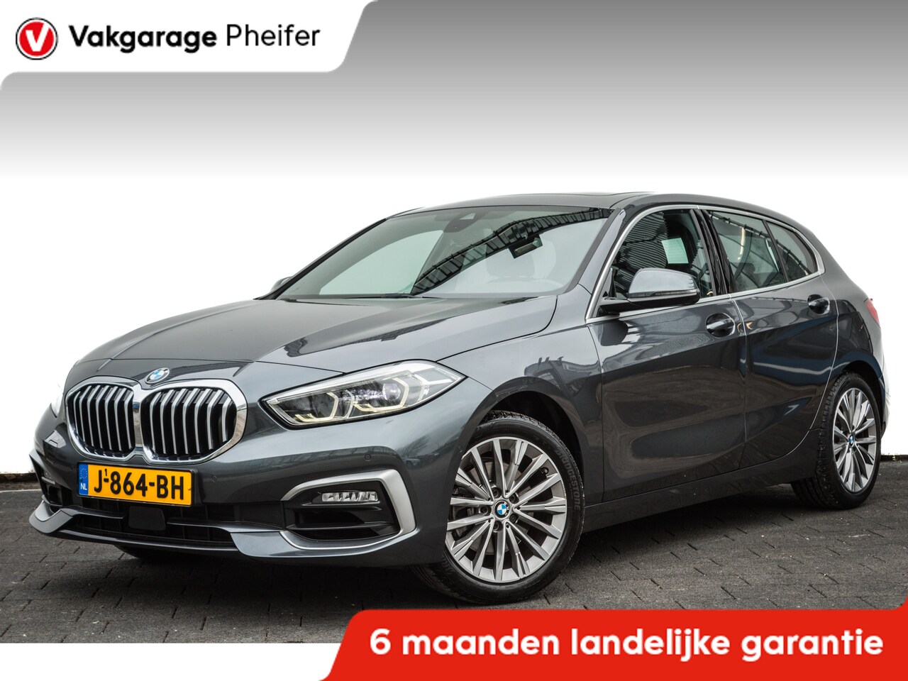 BMW 1-serie - 118i High Executive Edition Panoramadak/ Leer/ Stoelverwarming/ Led/ Luxury-line/ Live coc - AutoWereld.nl