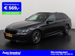 BMW 5-serie Touring - 530e xDrive M Sport Shadow Line | Panoramadak | Harman/Kardon | Trekhaak | Zondag Open
