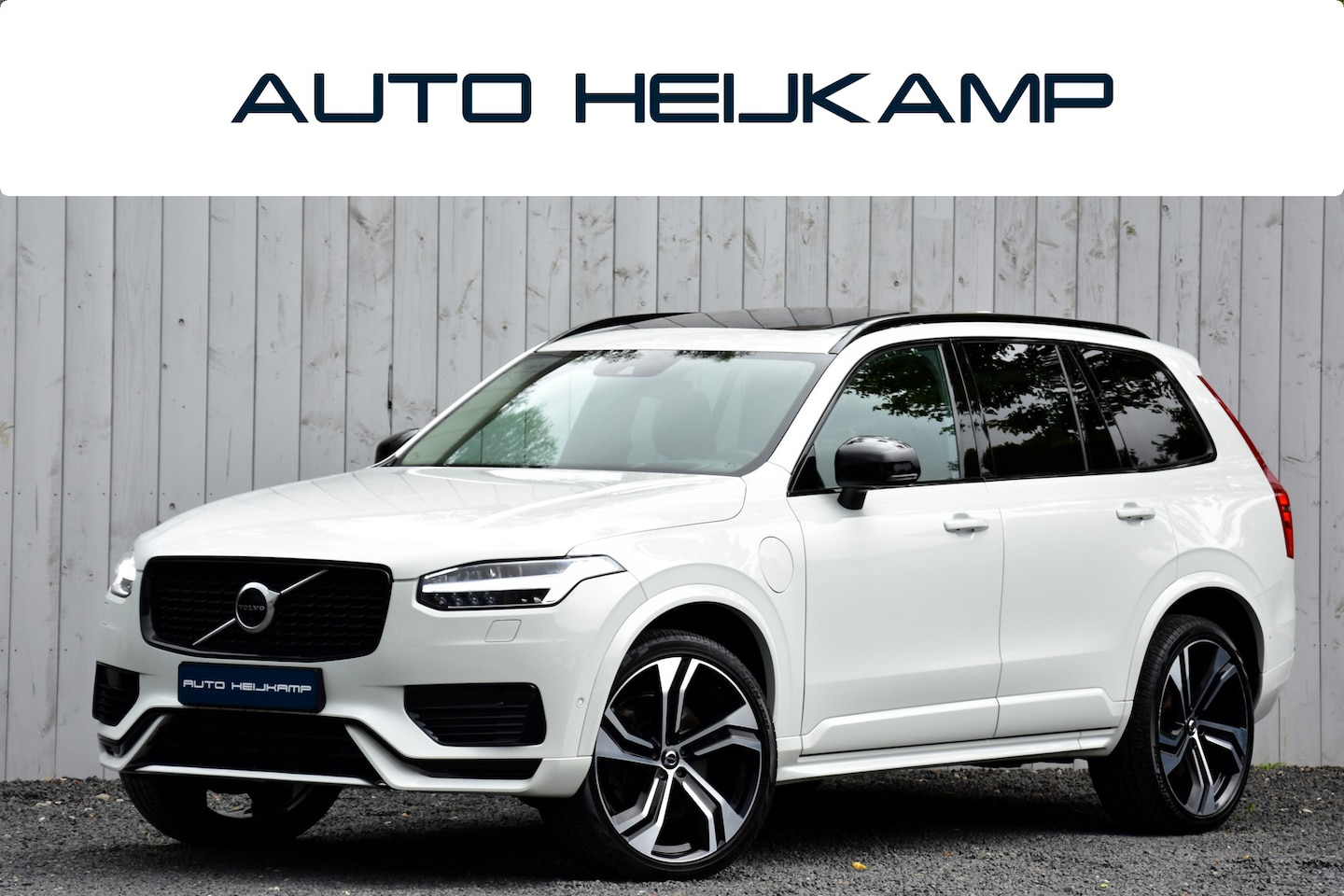 Volvo XC90 - 2.0 T8 Recharge AWD R-Design | Pano-dak | Camera | Trekhaak | - AutoWereld.nl