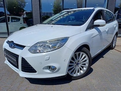 Ford Focus Wagon - 1.6 182PK Titanium NAV Park-Lane Park-Pilot Xenon Climate Cruise LMV Trekhaak