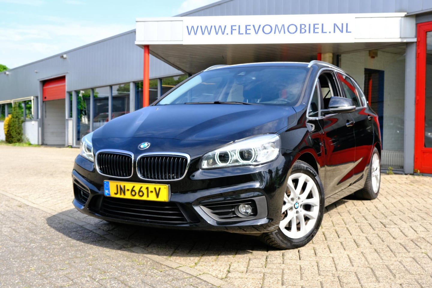 BMW 2-serie Active Tourer - 225xe Centennial Executive Aut. Navi|Clima|LMV|PDC - AutoWereld.nl