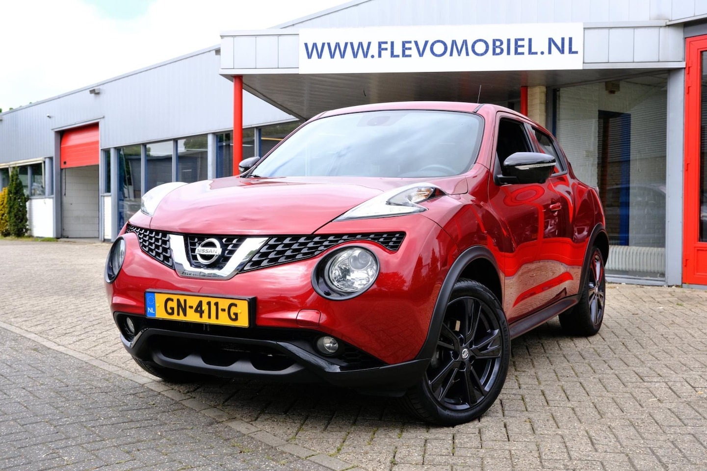 Nissan Juke - 1.2 DIG-T S/S Tekna Pano|Leder|Navi|Clima|Cam - AutoWereld.nl