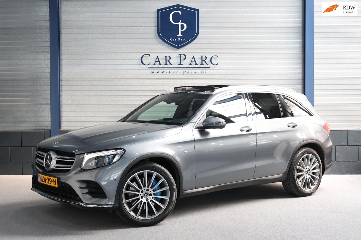 Mercedes-Benz GLC-klasse - 350e 4MATIC AMG LED/LUCHTVERING/PANORAMADAK/LEER+S.VERWARMIN/20" LMV/360 CAM/LINE/ACC/ECC/ - AutoWereld.nl