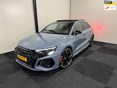 Audi RS3 - 2.5 TFSI Quattro 2022 KERAMISCH/MASSAGE/KEMORA/PANO/MATRIX/B&O/AMBIENT/KEYLESS/NIEUWSTAAT