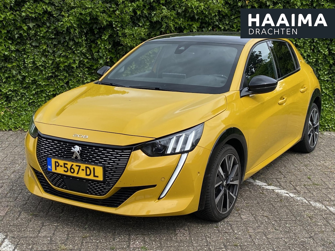 Peugeot 208 - 1.2T 130pk Automaat GT | Achteruitrijcamera | Navigatie | Stoelverwarming | Full LED | Dig - AutoWereld.nl