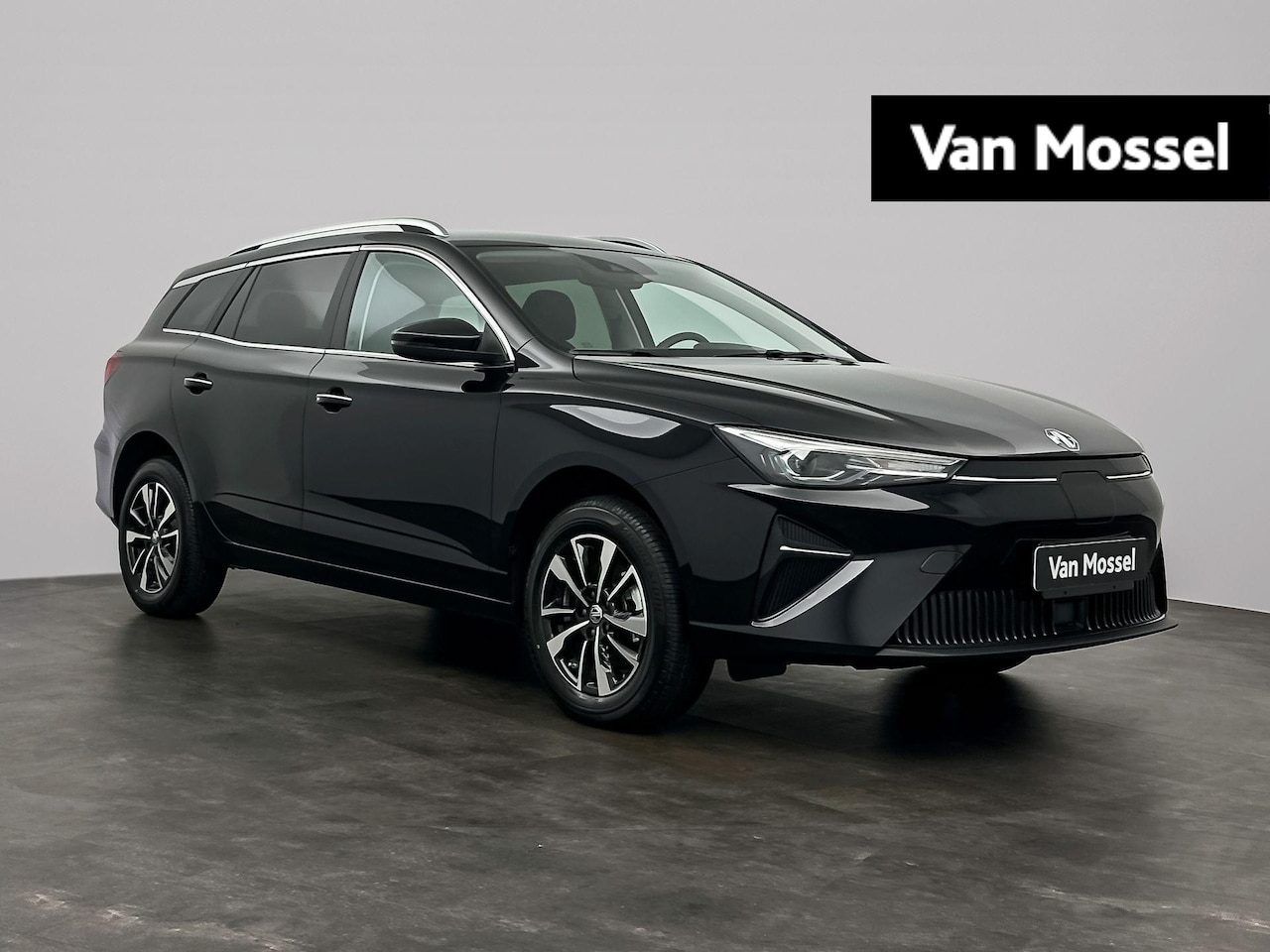 MG MG5 Electric - Long Range Comfort 61 kWh Airconditioning | Achteruitrijcamera | Apple Carplay | ACC| Voor - AutoWereld.nl