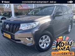 Toyota Land Cruiser Challenger - 2.8 D-4D VAN Grijs kenteken 3000kg trekgewicht met o.a. Leder, Trekhaak, Navigatie. WINDOW