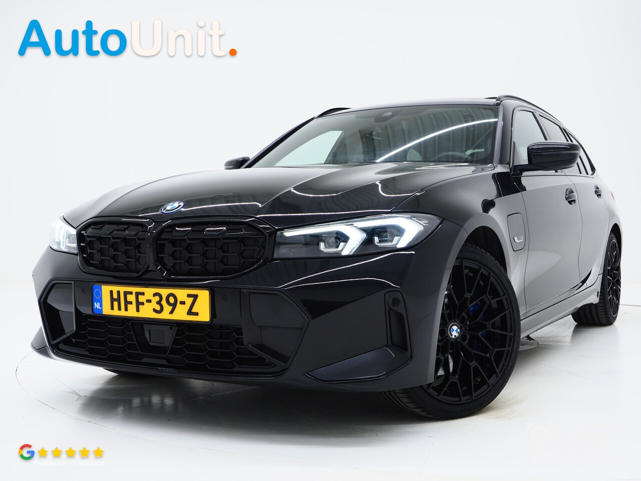 BMW 3-serie Touring - 330e M-Sport Pro LCI | M-Sportstoelen | Panoramadak | Harman/Kardon | Adaptive Cruise | Ke - AutoWereld.nl