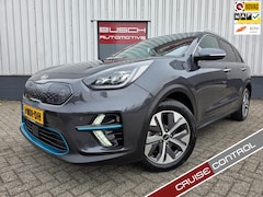 Kia e-Niro - ExecutiveLine 64 kWh | VAN 1e EIGENAAR | SoH 100% |