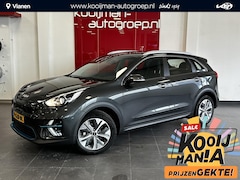 Kia e-Niro - DynamicLine 64 kWh Stoel/Stuurverwarming , Parkeersensoren achter , Keyless entry- & start