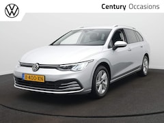 Volkswagen Golf Variant - 1.0 eTSI Life DSG / Adap. Cruise / Camera / Stoelverwarming / Sensoren