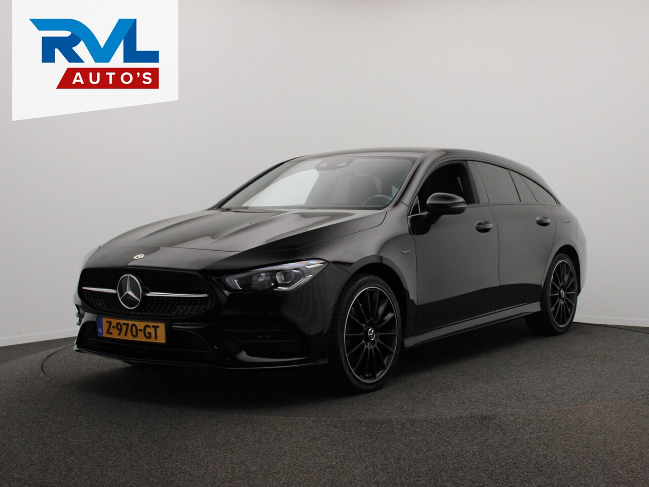 Mercedes-Benz CLA-klasse Shooting Brake - 250 e AMG LINE *FACELIFT* Apple car play Stoelverwarming Camera - AutoWereld.nl