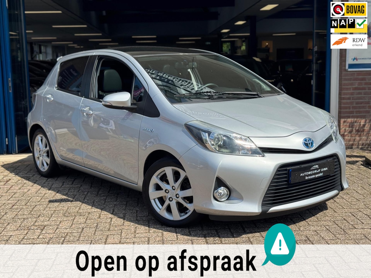 Toyota Yaris - 1.5 Full Hybrid Dynamic 2013 AUT NAVI CAMERA! - AutoWereld.nl
